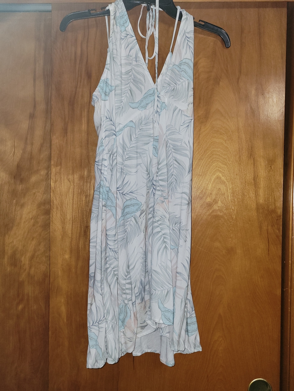 Light Blue Leaf-Print V-Neck Summer Dress